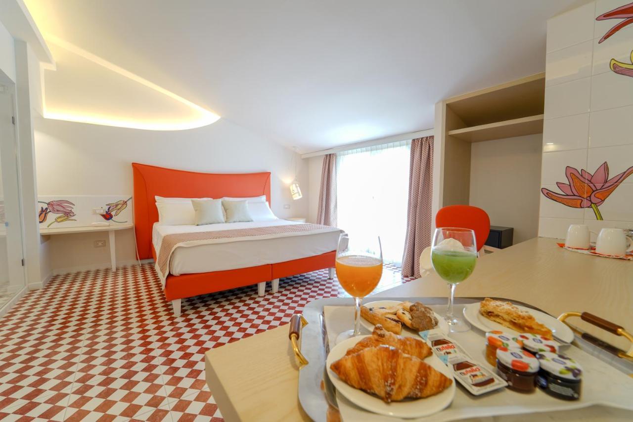 Suite Hotel L'Oasi Di Riaci (Adults Only) Santa Domenica  Exteriér fotografie