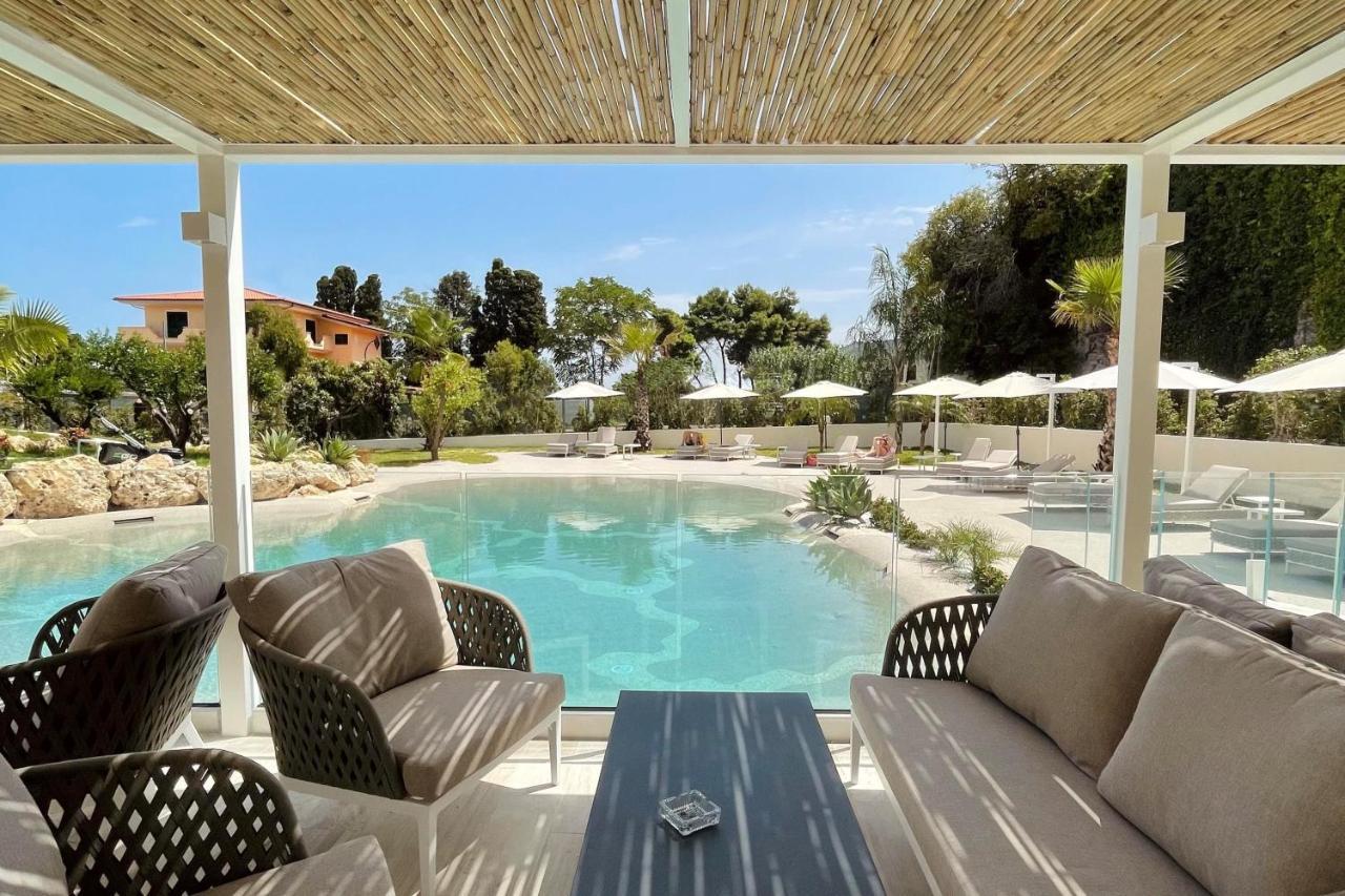 Suite Hotel L'Oasi Di Riaci (Adults Only) Santa Domenica  Exteriér fotografie