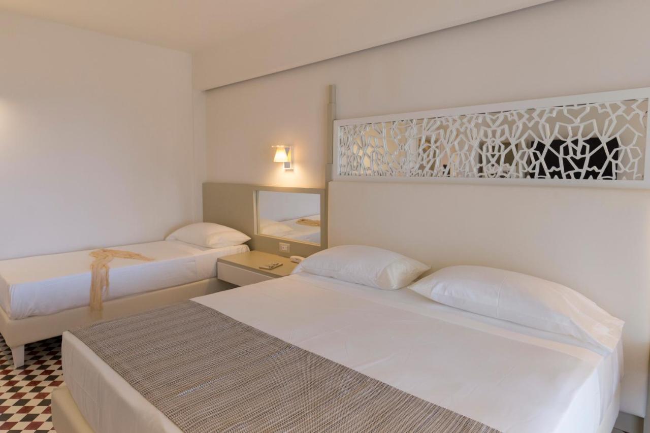 Suite Hotel L'Oasi Di Riaci (Adults Only) Santa Domenica  Exteriér fotografie